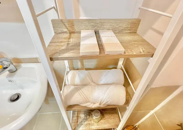 The Celandine Residences Aparthotel Manila